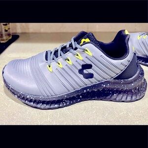 NWB Neon Bright yellow laced sneakers athletic shoes comfort cushioned W 9.5:M 8